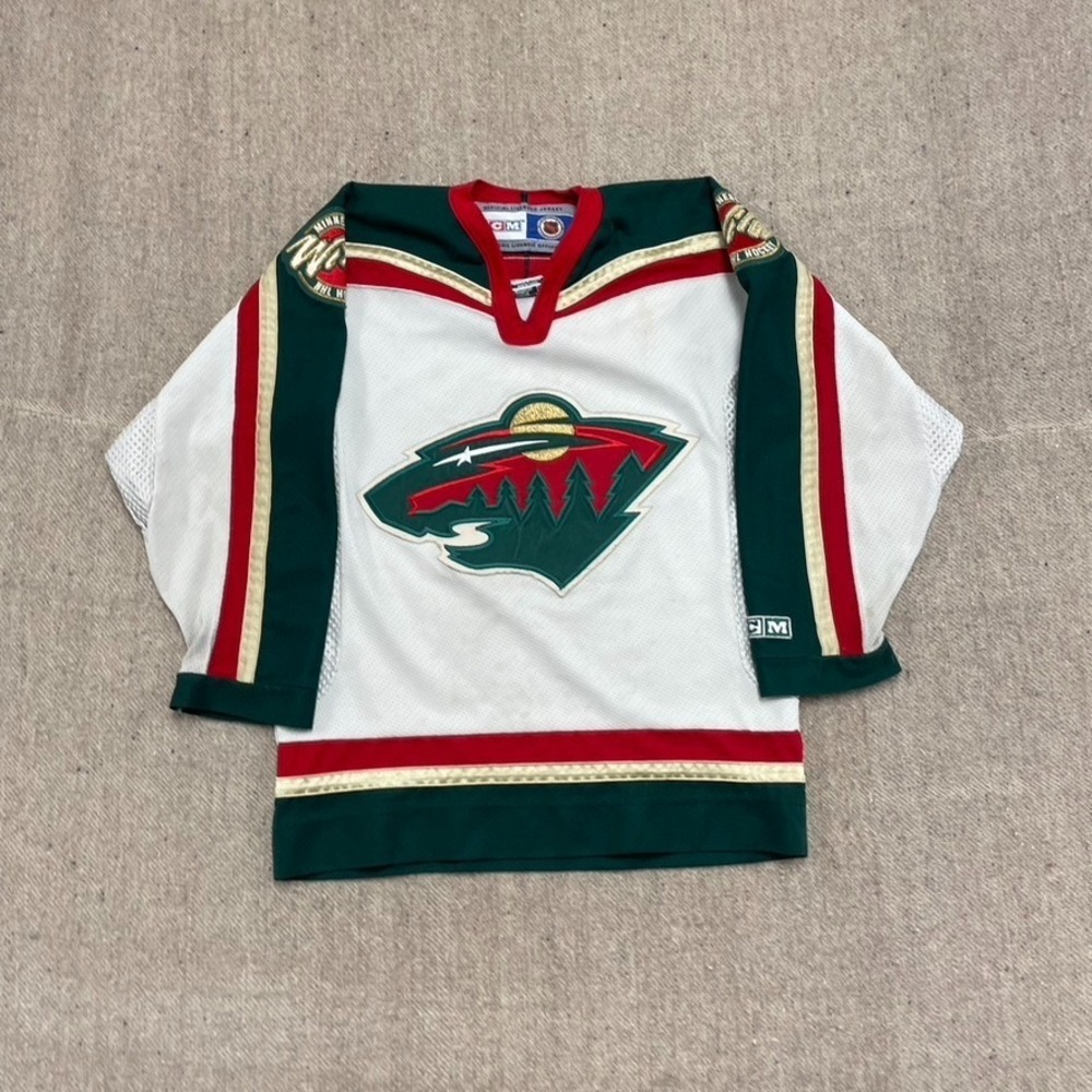 vintage CCM Minnesota Wild NHL hockey jersey Boys large White 2000s y2k